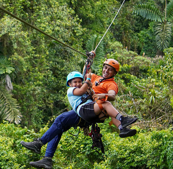 canopy-en-arenal-paraiso-costa-rica-volcan-2