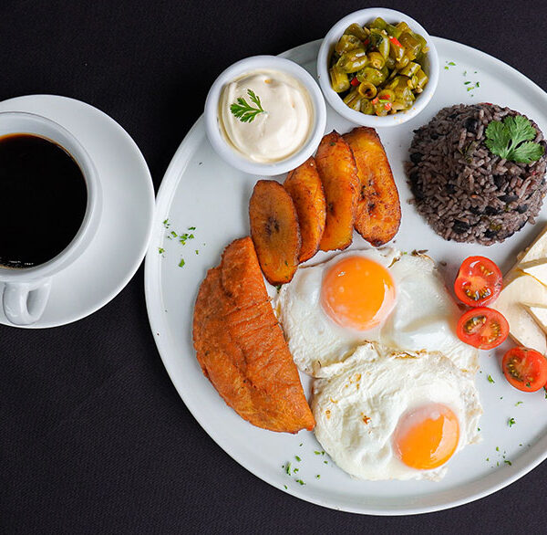 desayuno-en-el-hotel